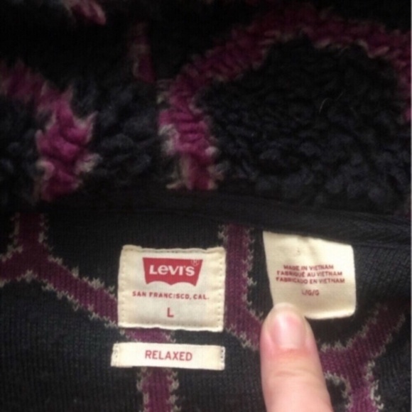 Levi's Black and Purple Patterned Jacket Sherpa Sweater - Picture 2 of 6